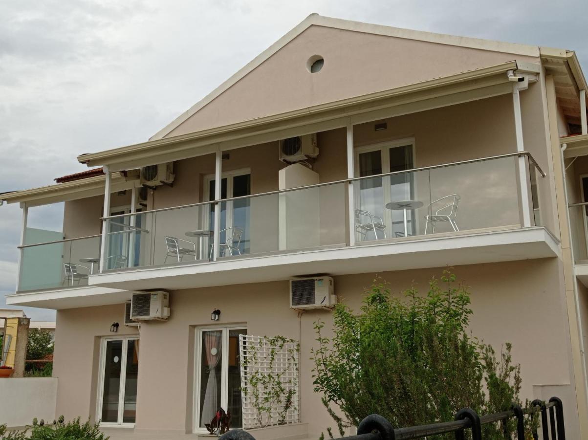 דירות קאבוס Cavo D' Oro Complex מראה חיצוני תמונה