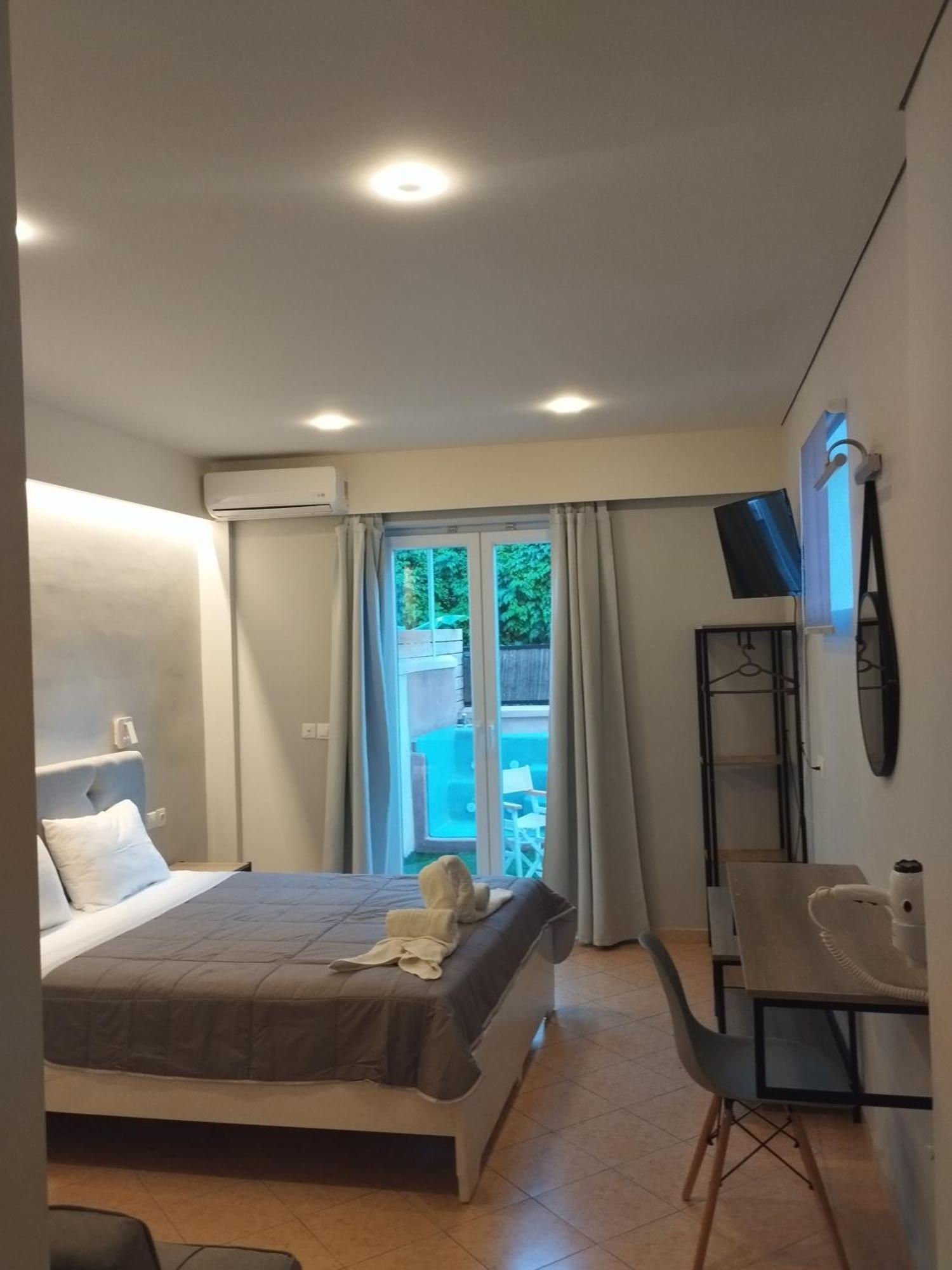 דירות קאבוס Cavo D' Oro Complex מראה חיצוני תמונה