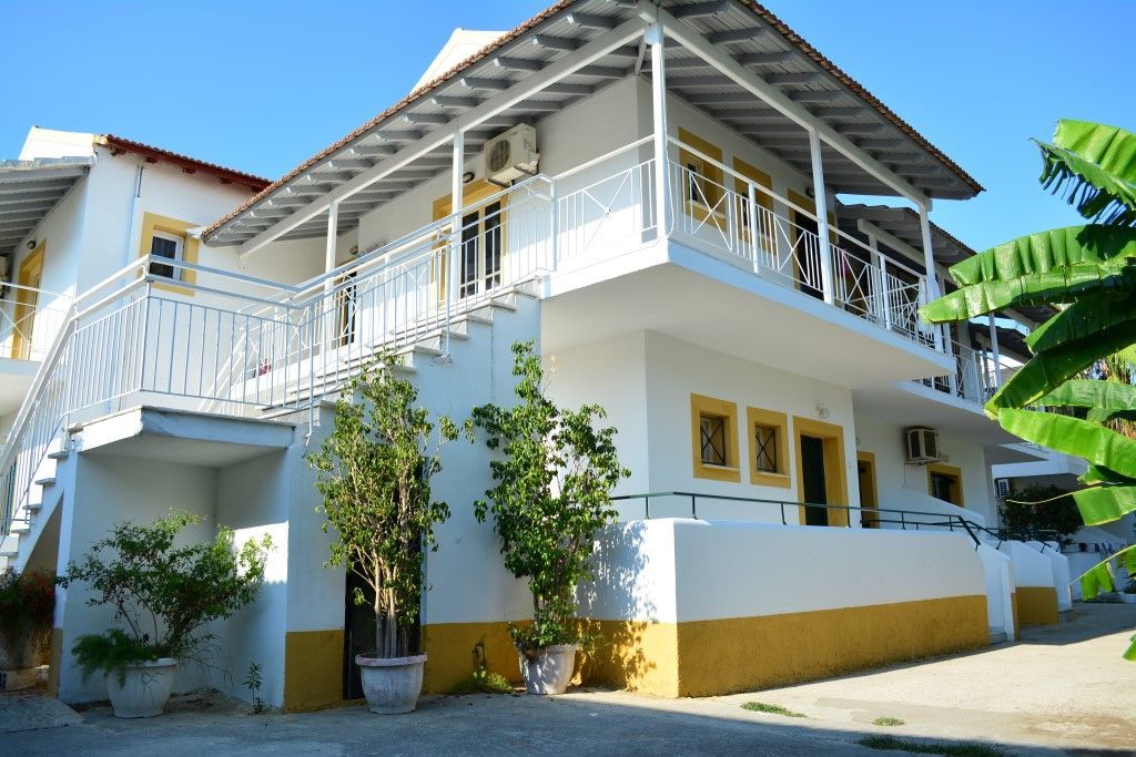 דירות קאבוס Cavo D' Oro Complex מראה חיצוני תמונה